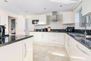 Photo 21- click for photo gallery